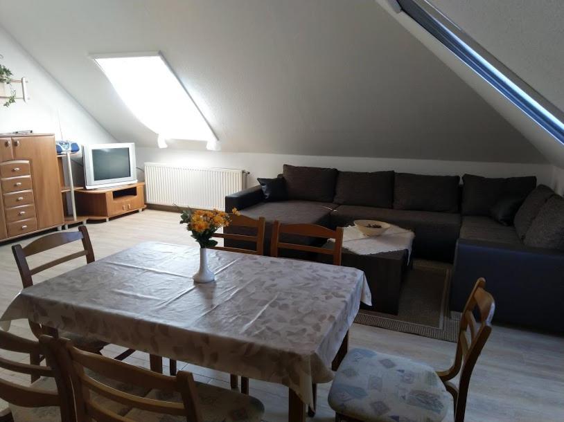 Foeveny Apartman Balatonudvari Εξωτερικό φωτογραφία